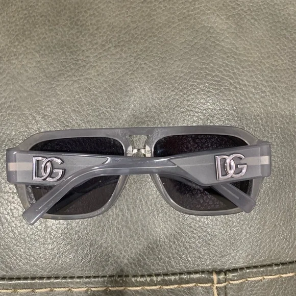 Dolce & Gabana Aviator Frames - Picture 2 of 6